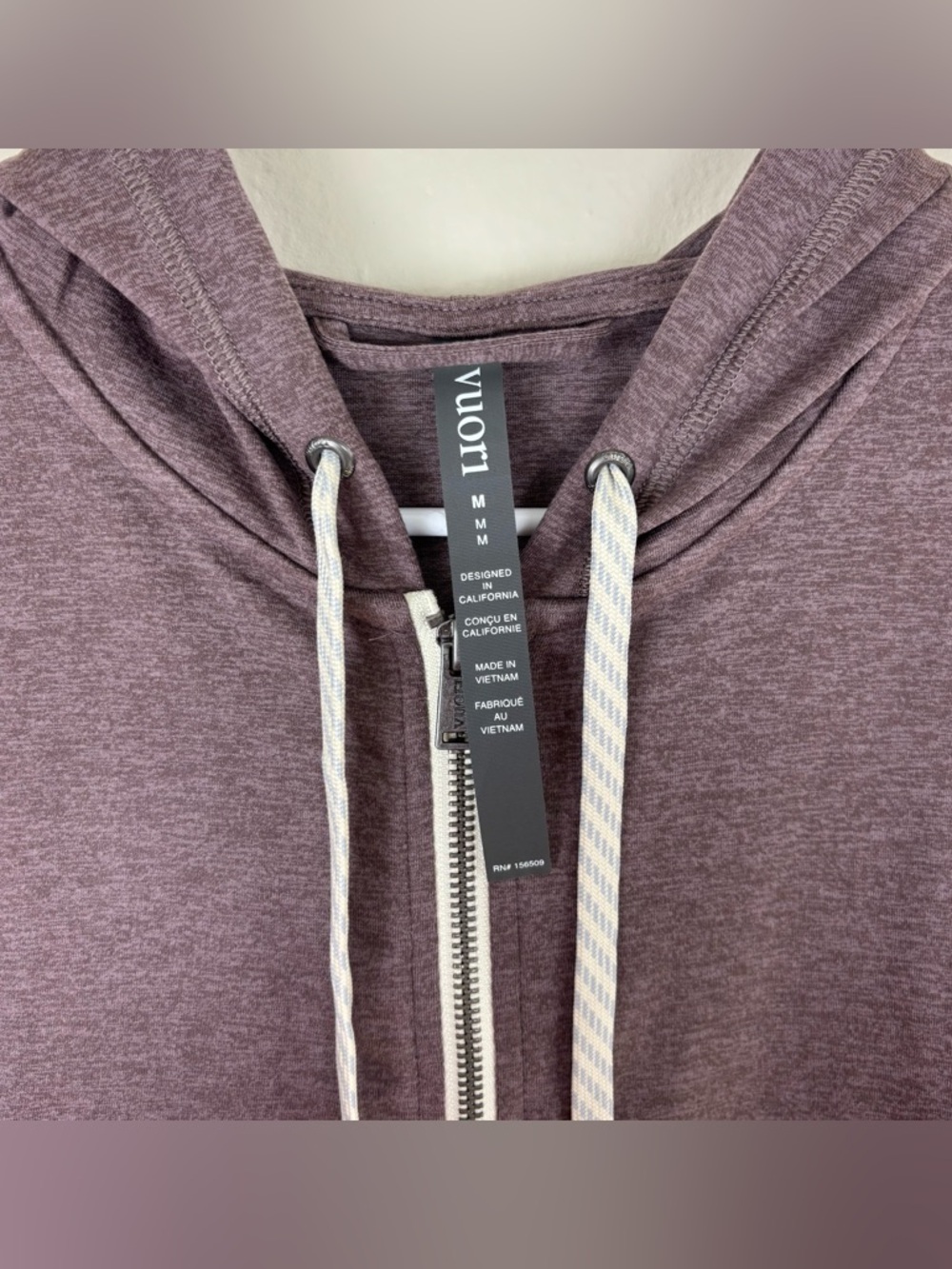 Vuori Halo Performance Hoodie Women’s Size M 2.0 Huckleberry Heather Full Zip - Picture 3 of 6